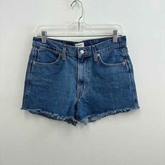 Aritzia Sunday Best 90's Medium Blue Cut Off Max Mid Rise Denim Shorts Size 28 - Picture 1 of 14